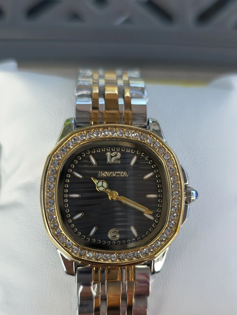 727. Invicta Wildflower Ember Women's Watch - 31mm. Gold, Steel (69384)
